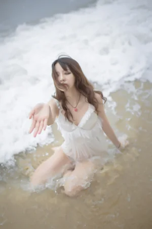 《眠海歌 海滩黄色》｜疯猫ss · 29张写真