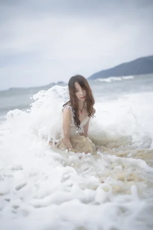 《眠海歌 海滩黄色》｜疯猫ss · 29张写真
