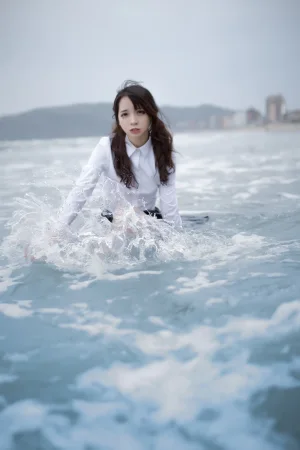 《眠海歌 海滩蓝色》｜疯猫ss · 28张写真