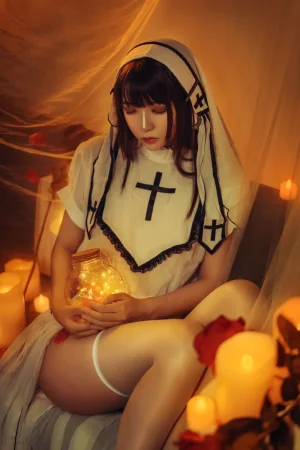 《魔女样双笙本 黄昏修女》｜疯猫ss · 17张写真