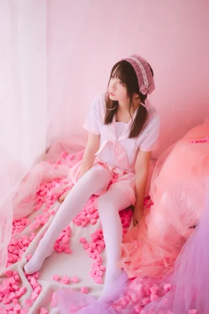 《丝袜狂想曲（粉）》｜疯猫ss · 54张写真