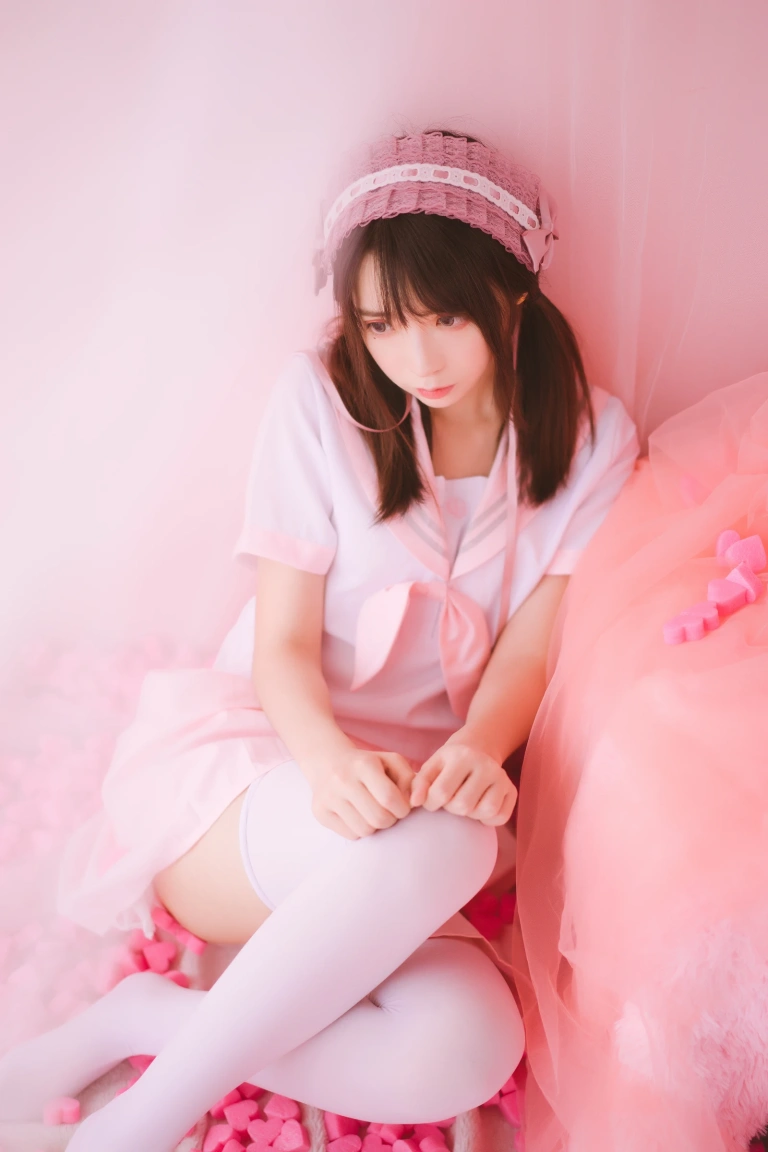 《丝袜狂想曲（粉）》｜疯猫ss · 54张写真