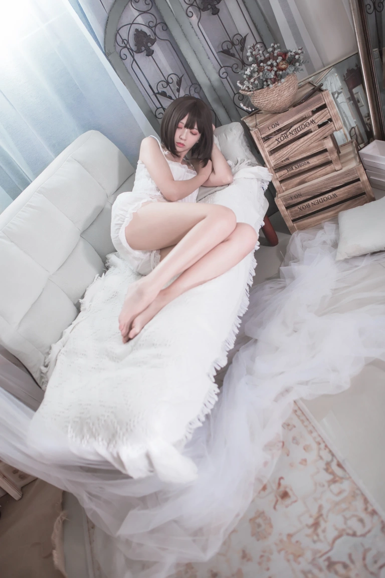 《眼镜娘》｜疯猫ss · 30张写真