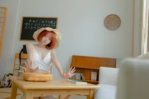 《草帽女孩 茶茶可爱风》｜疯猫ss · 30张写真