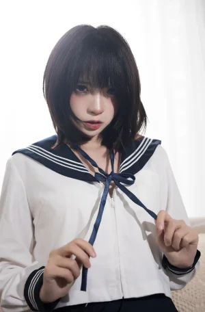《病娇JK》｜疯猫ss · 40张写真
