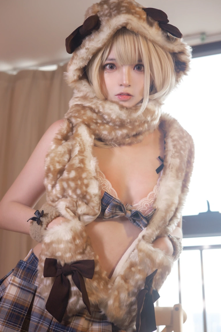 《2022新春生日本02 麋鹿少女》｜疯猫ss · 80张写真