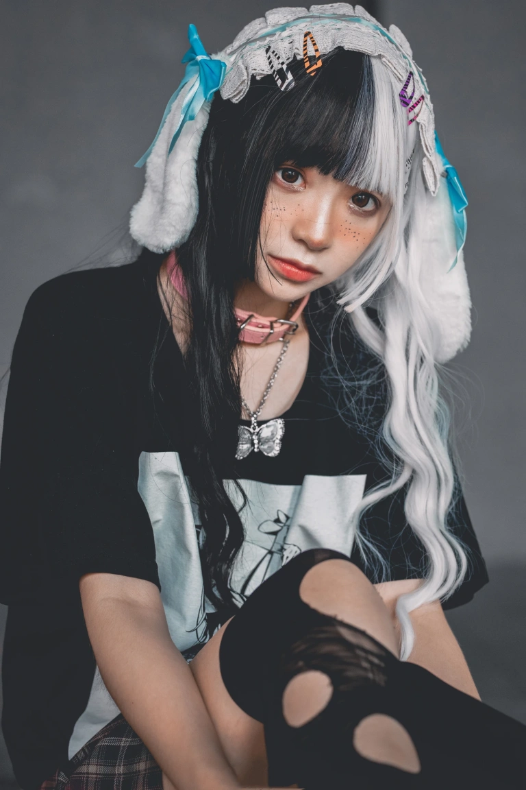 《雀斑少女》｜疯猫ss · 12张写真