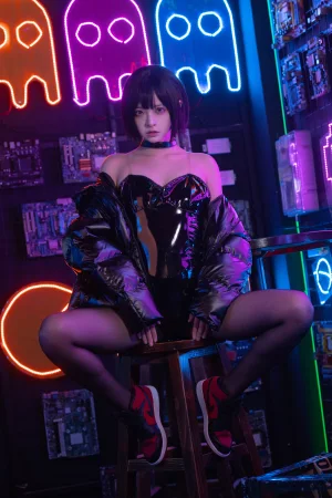 《赛博少女》｜疯猫ss · 40张写真