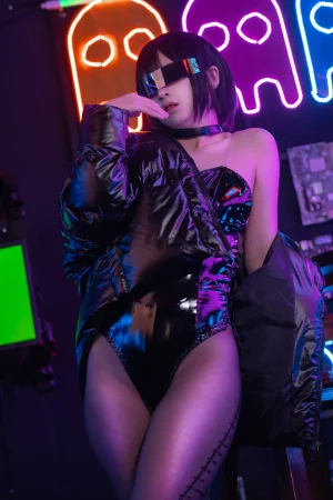 《赛博少女》｜疯猫ss · 40张写真