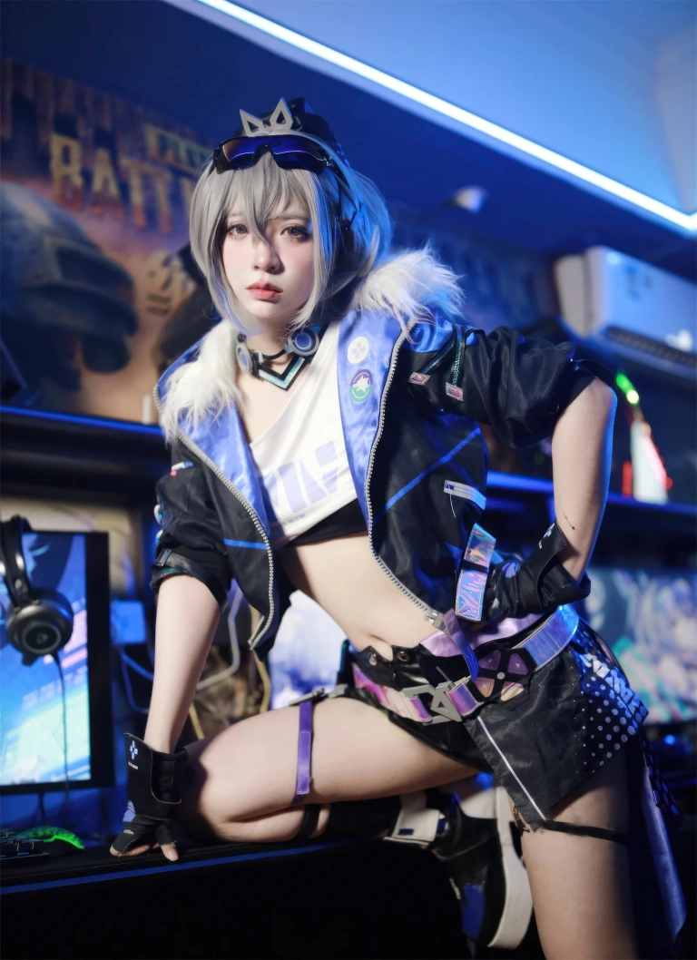 《少女衣橱 银狼》｜疯猫ss · 37张写真