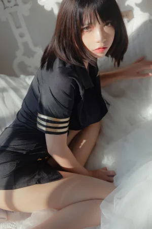 《黑色制服》｜疯猫ss · 40张写真
