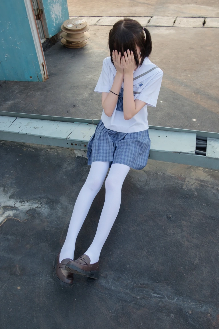 《SSR-001》｜森萝财团 · 74张写真
