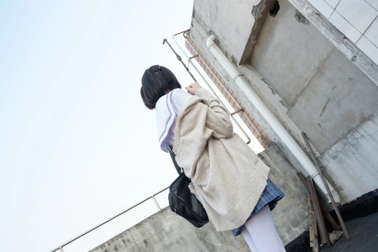 《SSR-001》｜森萝财团 · 74张写真