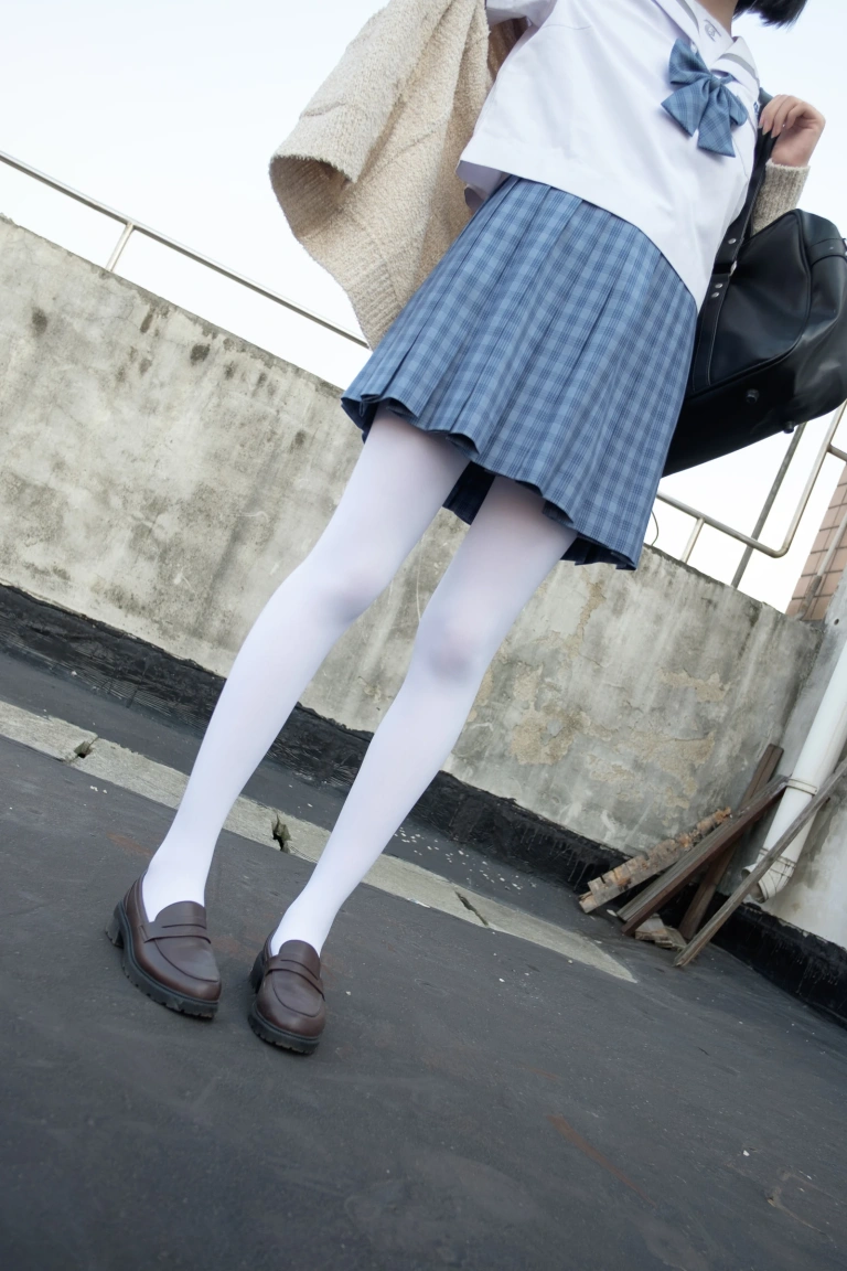 《SSR-001》｜森萝财团 · 74张写真