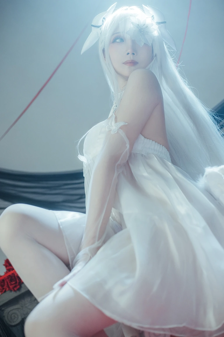 《碧蓝航线 埃姆登 双黑白夜之主》｜Tomoyo酱&焖焖碳 · 29张写真