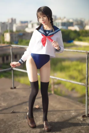 《竞泳》｜Tomoyo酱 · 23张写真