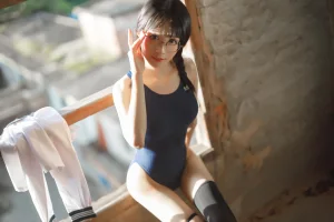 《竞泳》｜Tomoyo酱 · 23张写真