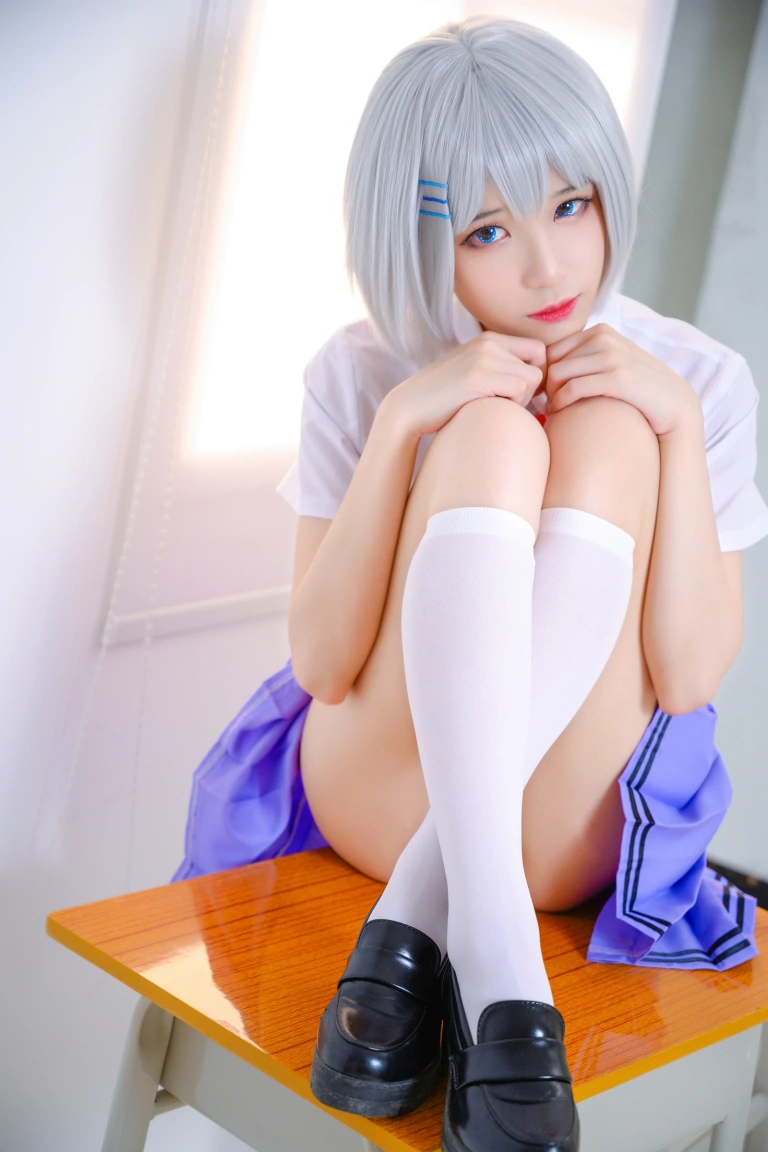 《鸢一折纸 校服》｜Tomoyo酱 · 12张写真