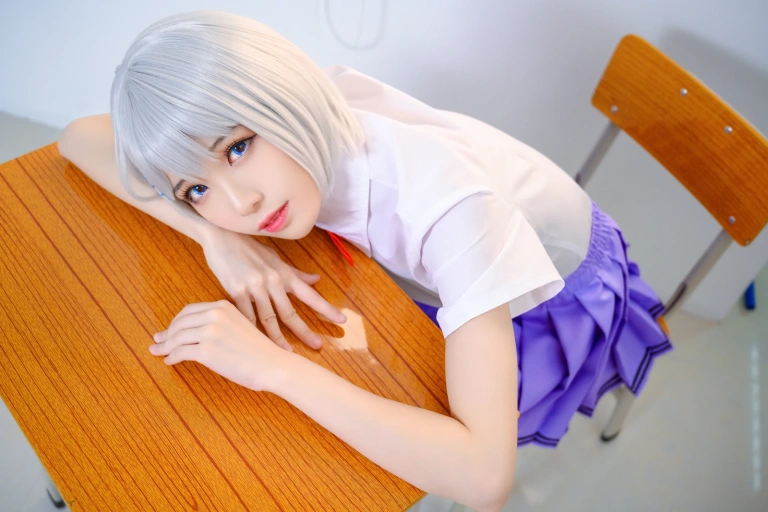 《鸢一折纸 校服》｜Tomoyo酱 · 12张写真