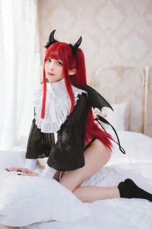 《更衣人偶 利兹魅魔》｜Tomoyo酱 · 23张写真
