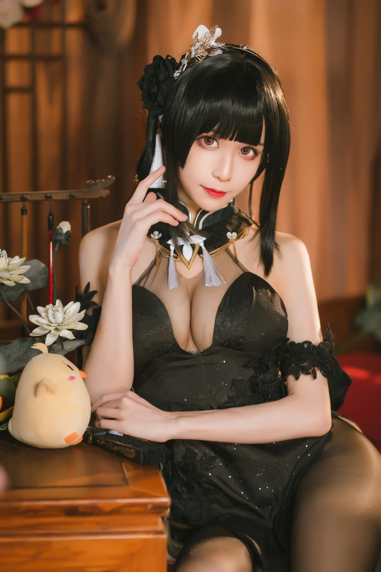 《碧蓝航线 镇海旗袍》｜Tomoyo酱 · 27张写真