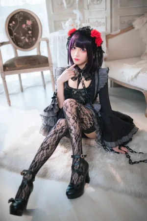 《更衣人偶 黑江雫》｜Tomoyo酱 · 37张写真