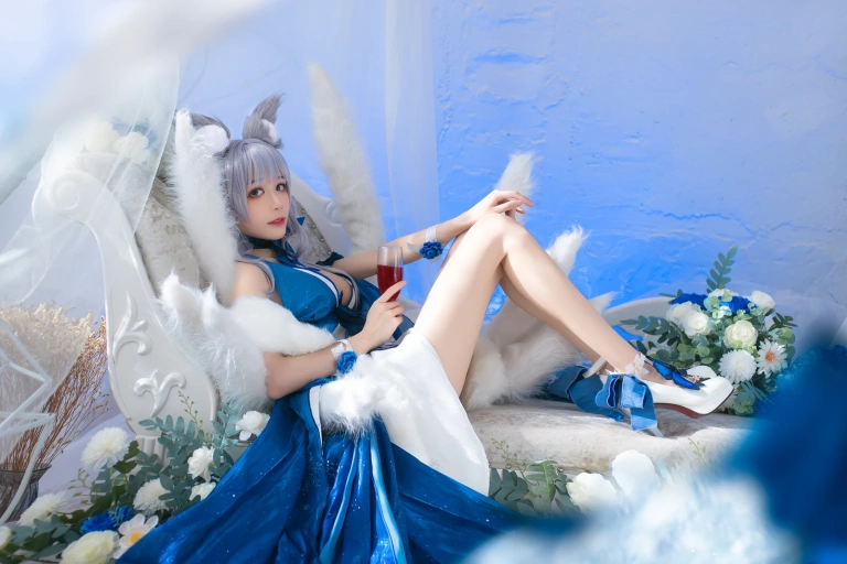 《碧蓝航线 信浓礼服》｜Tomoyo酱 · 22张写真