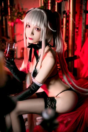 《雾枝礼服&水着》｜Tomoyo酱 · 30张写真