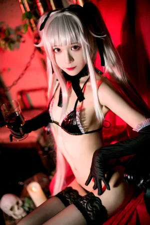 《雾枝礼服&水着》｜Tomoyo酱 · 30张写真