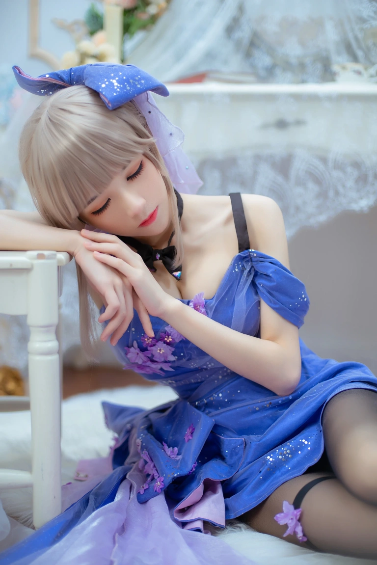 《少女前线 k2礼服》｜Tomoyo酱 · 30张写真