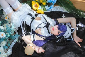 《碧蓝 奥古斯特女仆》｜Tomoyo酱 · 27张写真