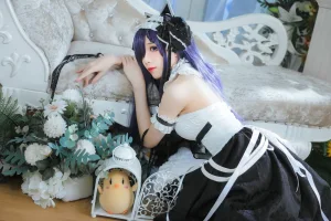《碧蓝 奥古斯特女仆》｜Tomoyo酱 · 27张写真