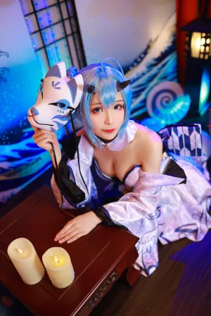 《碧蓝 柏》｜Tomoyo酱 · 18张写真