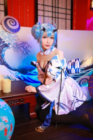 《碧蓝 柏》｜Tomoyo酱 · 18张写真