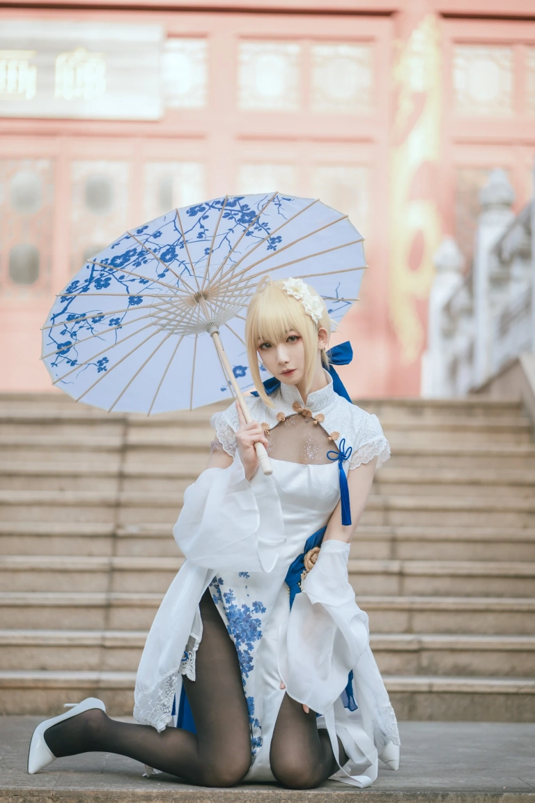 《saber 旗袍》｜封疆疆v · 34张写真