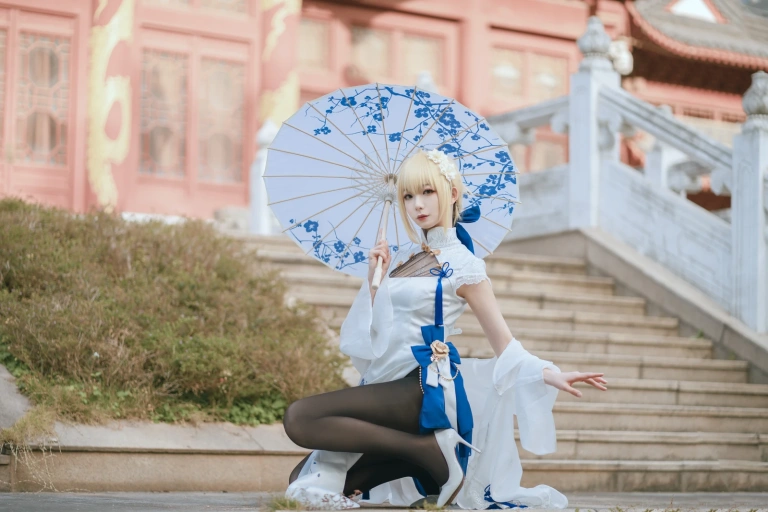 《saber 旗袍》｜封疆疆v · 34张写真