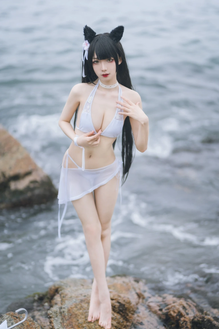 《爱宕泳装》｜封疆疆v · 14张写真