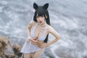 《爱宕泳装》｜封疆疆v · 14张写真