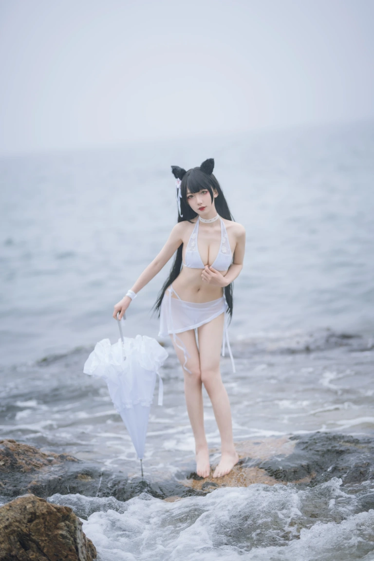 《爱宕泳装》｜封疆疆v · 14张写真