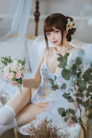 《纯欲连体衣》｜封疆疆v · 40张写真