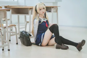 《英梨梨》｜封疆疆v · 40张写真