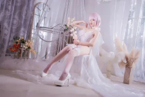 《玛修婚纱》｜封疆疆v · 36张写真