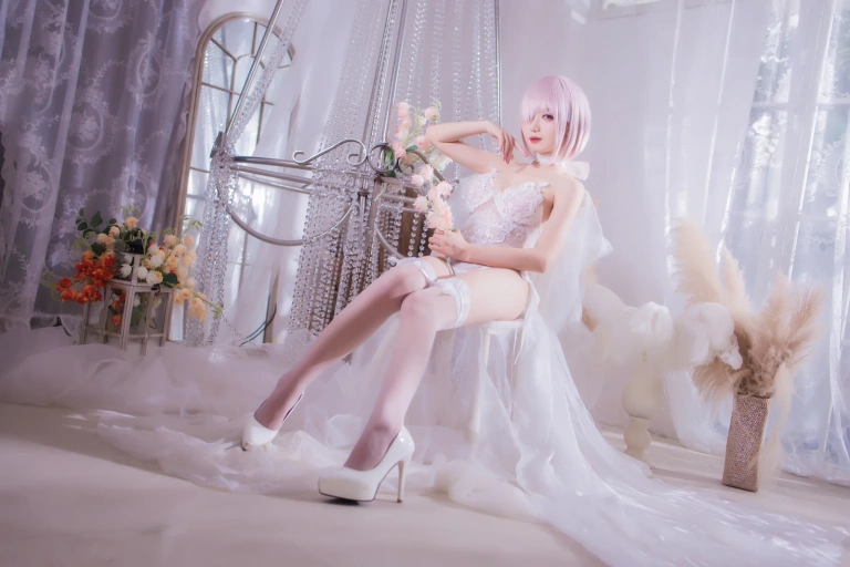 《玛修婚纱》｜封疆疆v · 36张写真