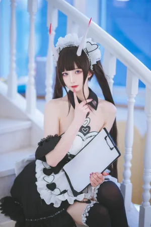 《能代女仆》｜封疆疆v · 36张写真