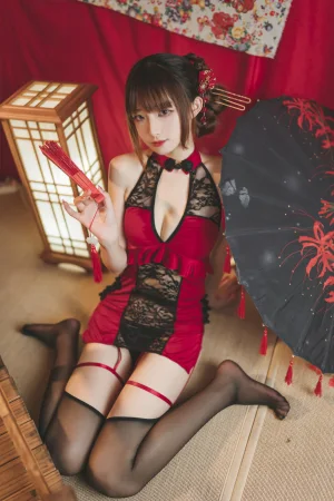 《韶华旗袍》｜封疆疆v · 37张写真