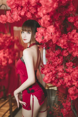 《韶华旗袍》｜封疆疆v · 37张写真