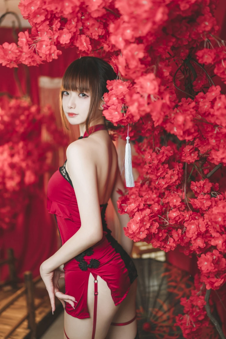 《韶华旗袍》｜封疆疆v · 37张写真