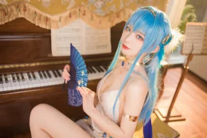 《NIKKE 胜利女神 海伦娜》｜封疆疆v · 34张写真