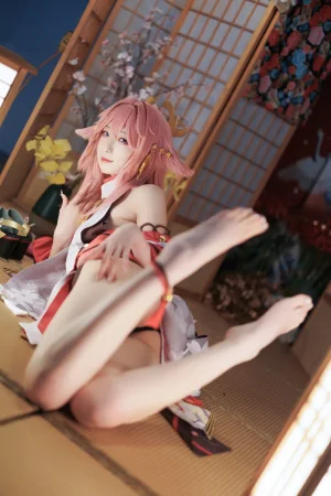 《八重神子公式ver》｜封疆疆v · 40张写真
