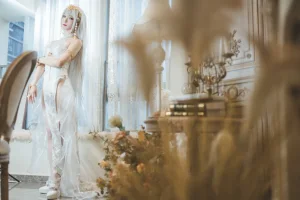 《埃姆登》｜封疆疆v · 33张写真